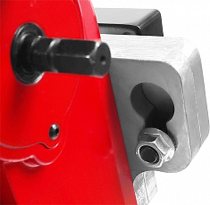 Быстросъемное крепление наклонной стойки для алмазного бурения Messer 350N Быстросъемное крепление наклонной стойки для алмазного бурения Messer 350N